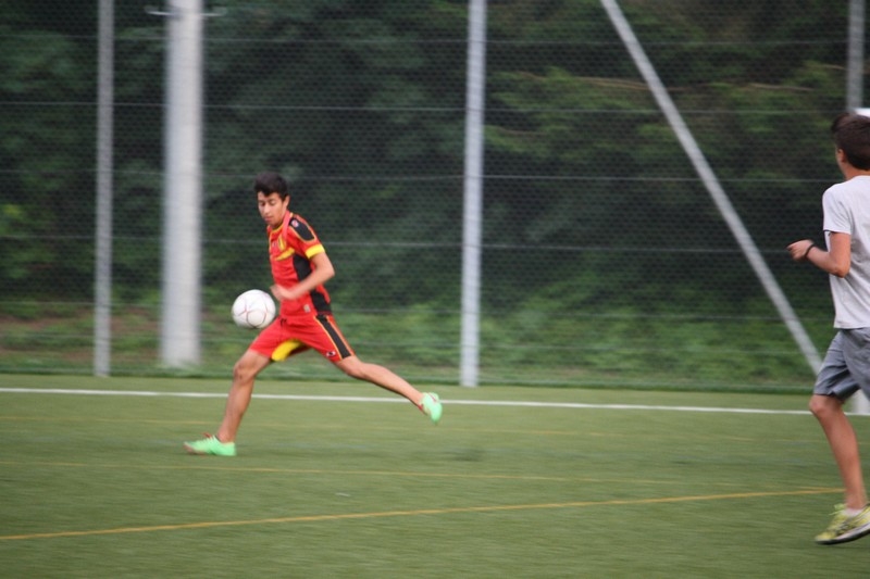 Village Camps International Summer Camp Leysin, Switzerland 2025-08-09 https://www.villagecamps.com/journals_admin/images/697-31-football (78).jpg